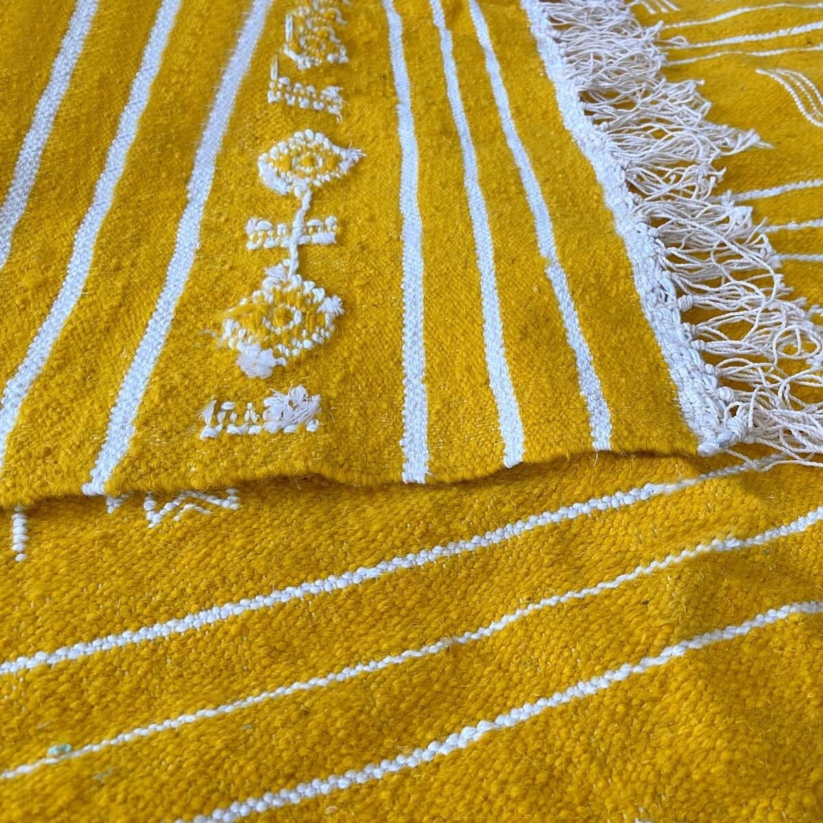 Tapete berbere Tapete Kilim Jridi 96x193 Amarelo/Branco (Tecidos à mão, Lã, Tunísia) Tapete tunisiano kilim, estilo marroquino. 