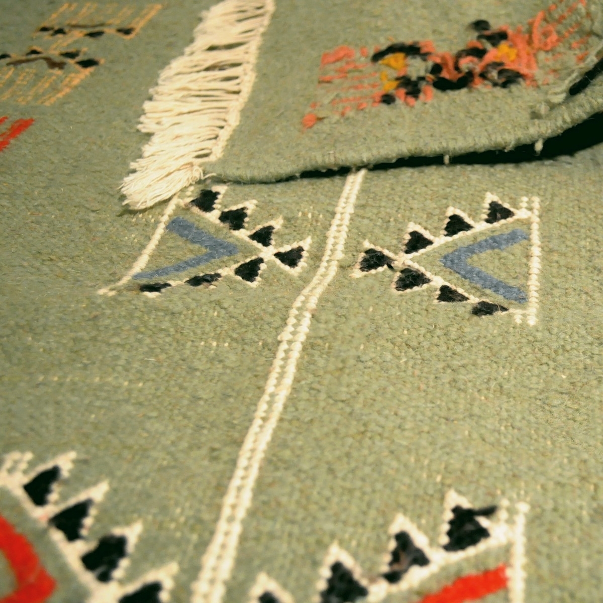Tapis berbère Tapis Kilim long Zramdine 60x190 Vert/Multicolore (Tissé main, Laine) Tapis kilim tunisien style tapis marocain. T