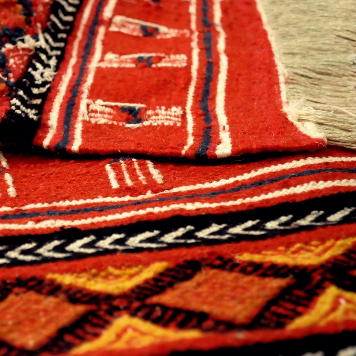 Berber Teppich Teppich Kelim lang Babmnara 60x200 Rot (Handgewebt, Wolle, Tunesien) Tunesischer Kelim-Teppich im marokkanischen 