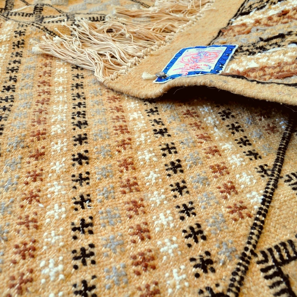 Berber Teppich Großer Teppich Margoum Zouhour 197x295 Beige (Handgefertigt, Wolle, Tunesien) Tunesischer Margoum-Teppich aus der