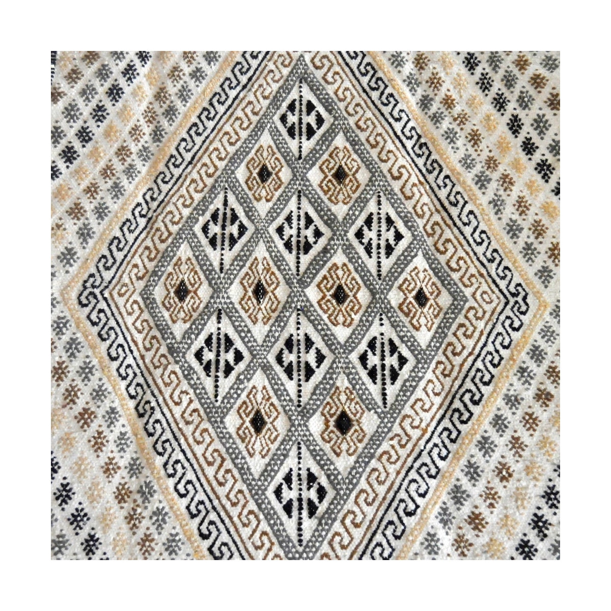 Berber Teppich Teppich Margoum Mellita115x180 Weiß (Handgefertigt, Wolle, Tunesien) Tunesischer Margoum-Teppich aus der Stadt Ka