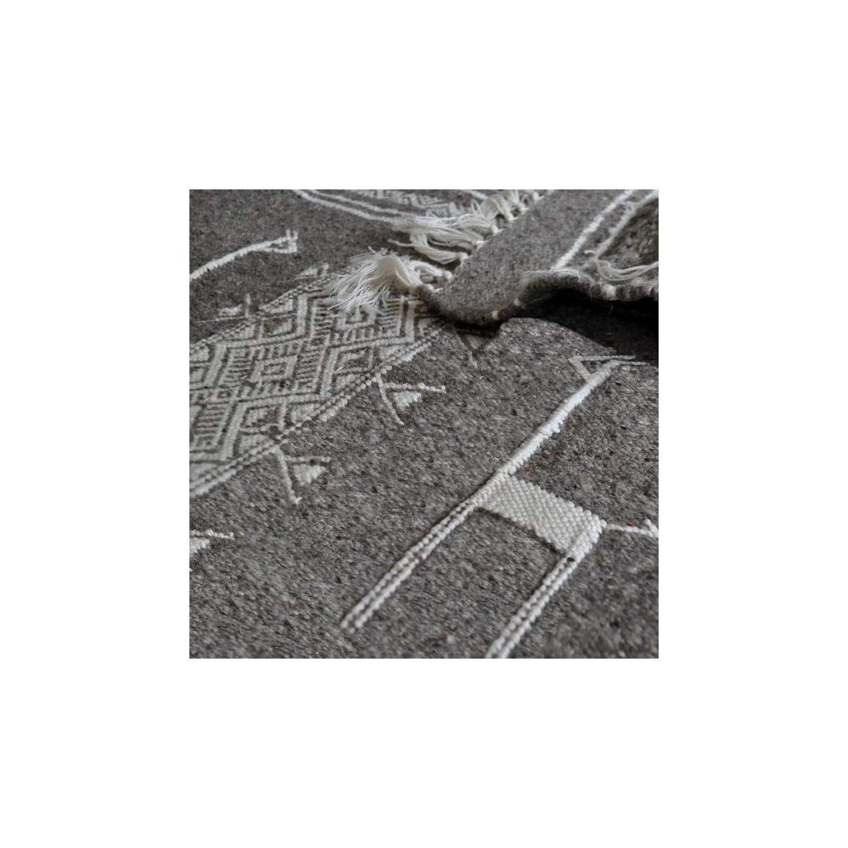 Tapis berbère Tapis Kilim Hassi Amor 130x190 Gris/Noir/Blanc (Tissé main, Laine) Tapis kilim tunisien style tapis marocain. Tapi
