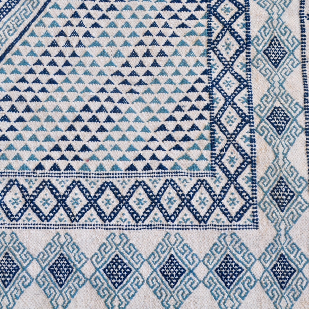 Berber Teppich Großer Teppich Margoum Al Kasaba 170x240 Blau/Weiss (Handgefertigt, Wolle, Tunesien) Tunesischer Margoum-Teppich 