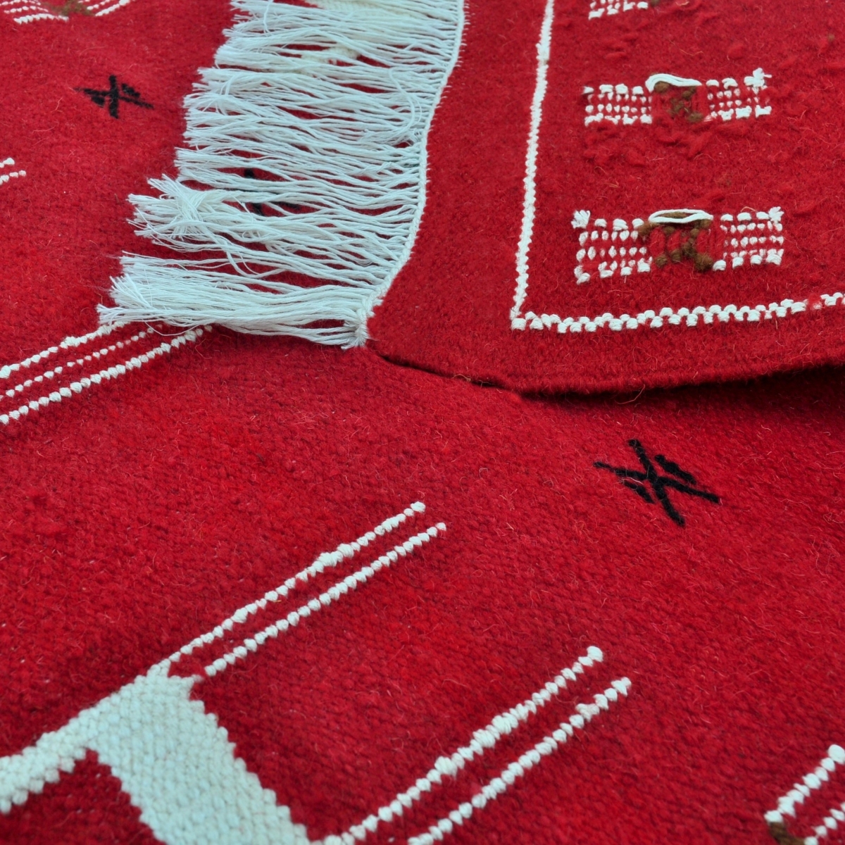 Tapete berbere Tapete Kilim Tabarka 60x100 Vermelho/Azul (Tecidos à mão, Lã, Tunísia) Tapete tunisiano kilim, estilo marroquino.