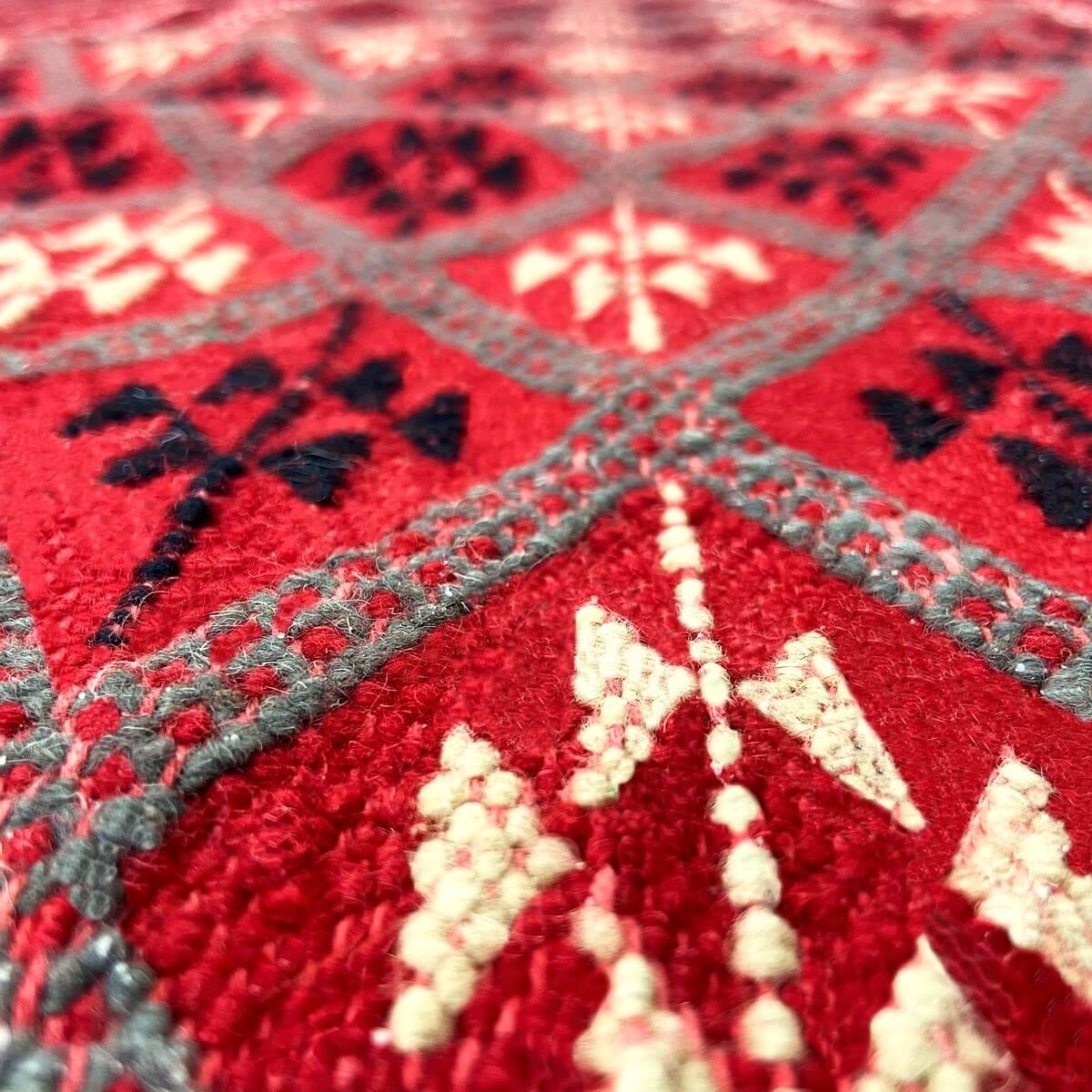 Tapete berbere Tapete Margoum Delaali 195x308 cm Vermelho (Artesanal, Lã) Tapete Margoum tunisino da cidade de Kairouan. Tapete 