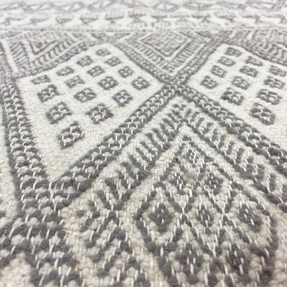 Berber Teppich Teppich Margoum Maadan 120x190 Weiß/Grau (Handgefertigt, Wolle, Tunesien) Tunesischer Margoum-Teppich aus der Sta
