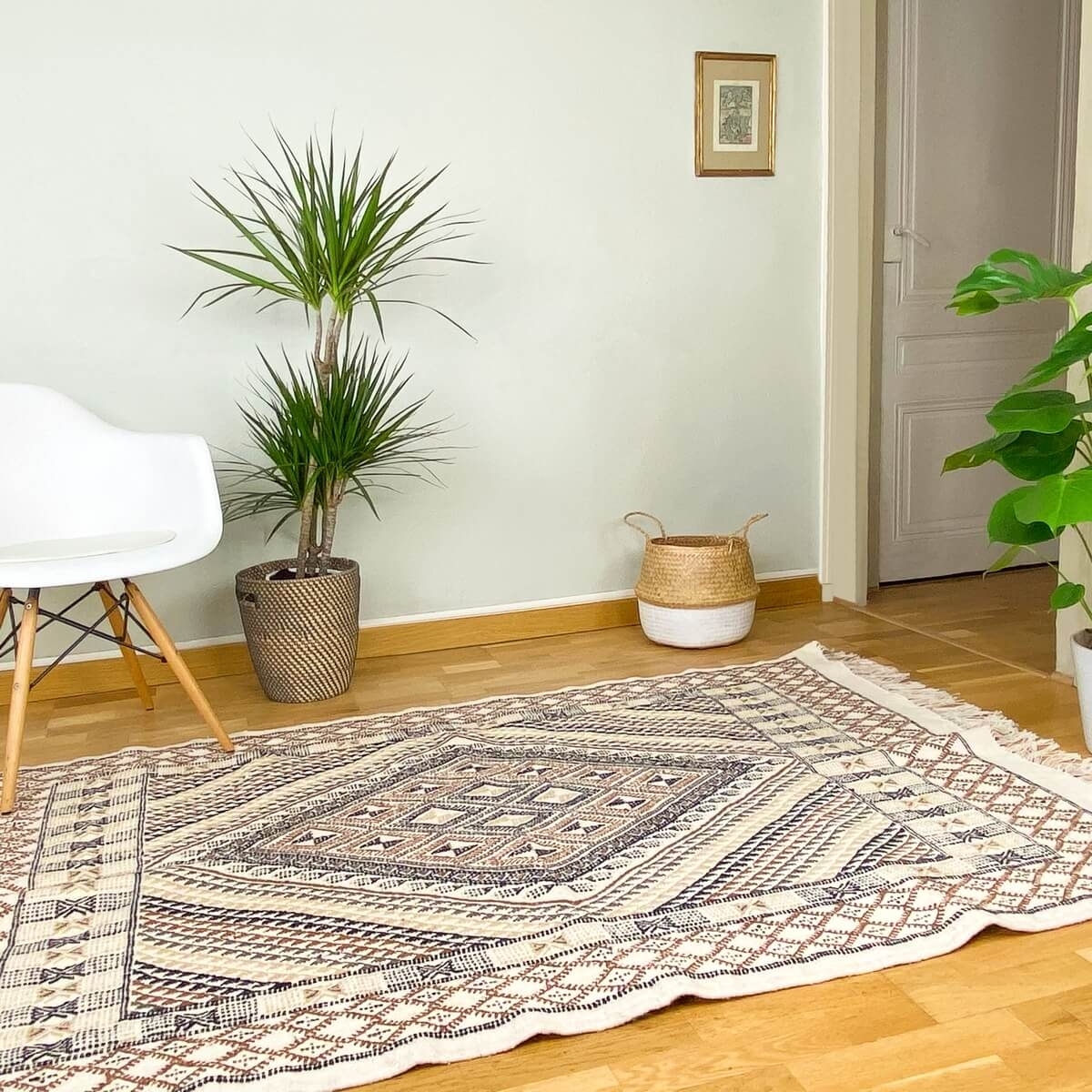 Berber carpet Rug Margoum Homssi 124x204 White/Brown (Handmade, Wool, Tunisia) Tunisian margoum rug from the city of Kairouan. R