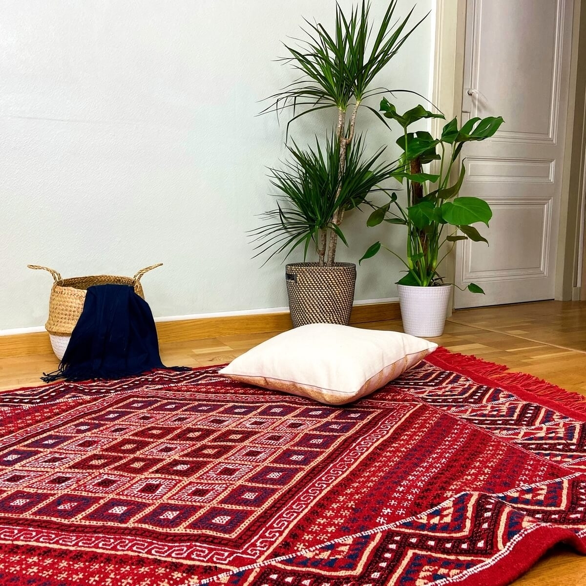 Berber Teppich Teppich Margoum Azid 128x200 Rot (Handgefertigt, Wolle) Tunesischer Margoum-Teppich aus der Stadt Kairouan. Recht