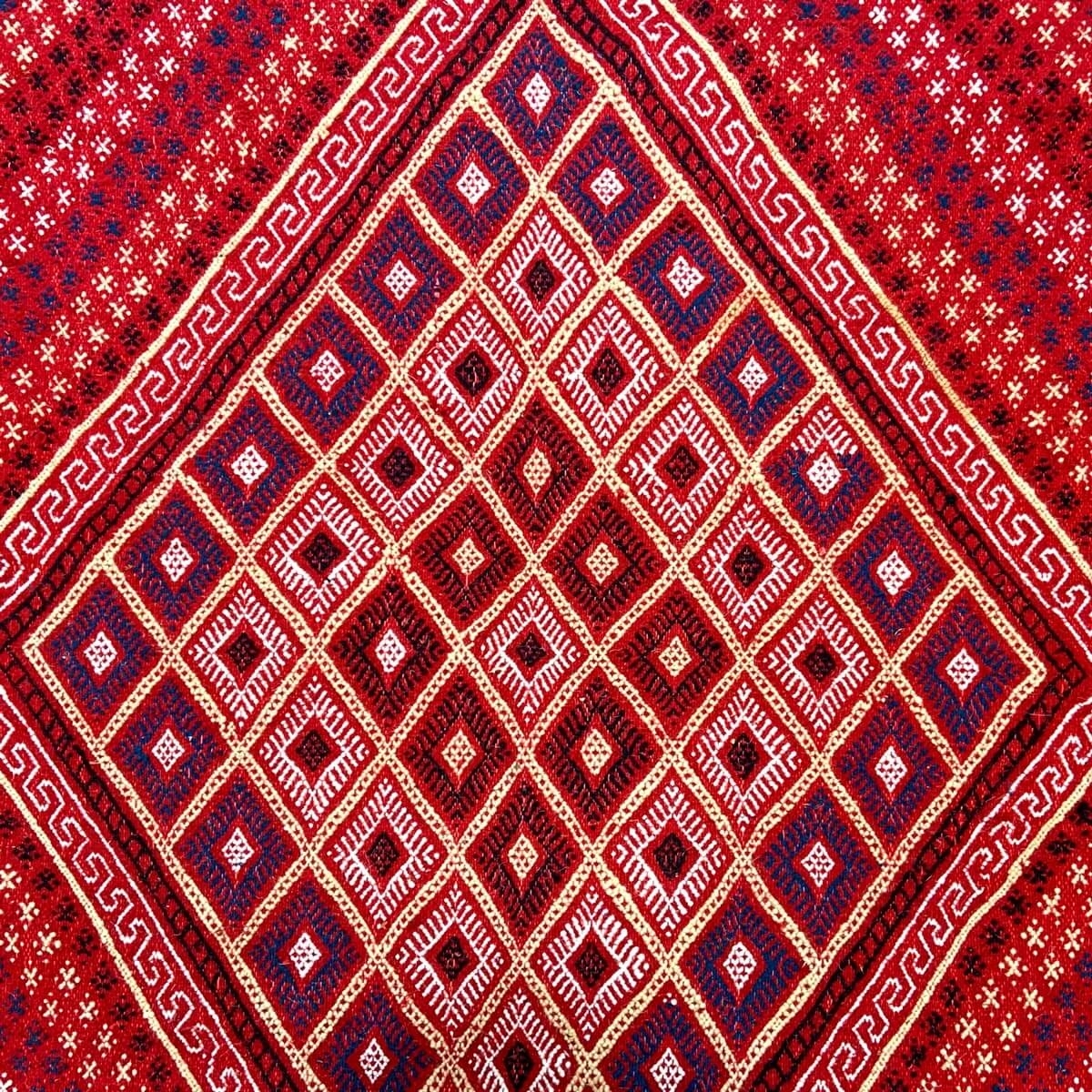 Berber Teppich Teppich Margoum Azid 128x200 Rot (Handgefertigt, Wolle) Tunesischer Margoum-Teppich aus der Stadt Kairouan. Recht