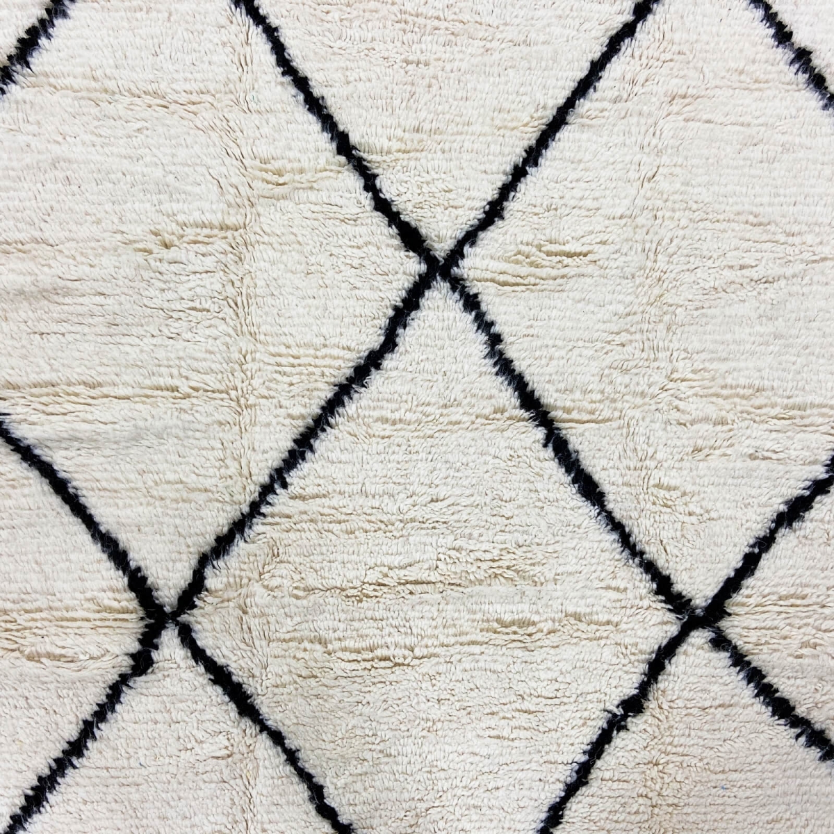Tapis berbère Tapis Beni Ouarain Laha 145x255 cm Berbere Blanc et Noir (Fait main, Laine, Maroc) Tapis Beni Ouarain 145x255 berb