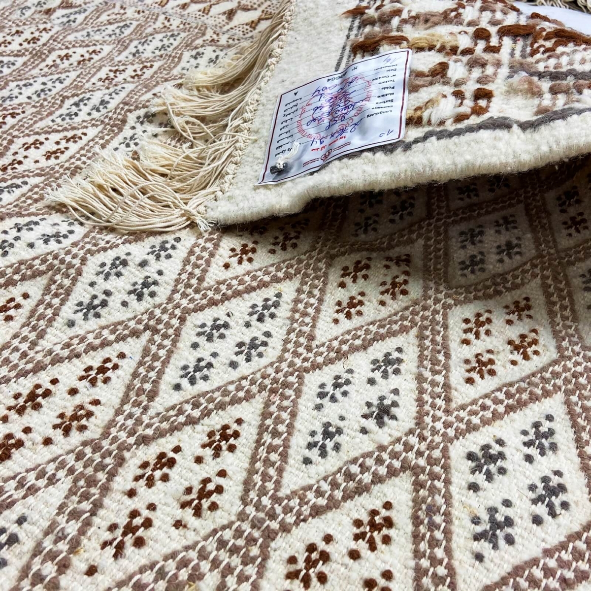 Berber carpet Rug Margoum 95x275 cm White/Brown | Handmade, Wool, Tunisia) Tunisian margoum rug from the city of Kairouan. Recta