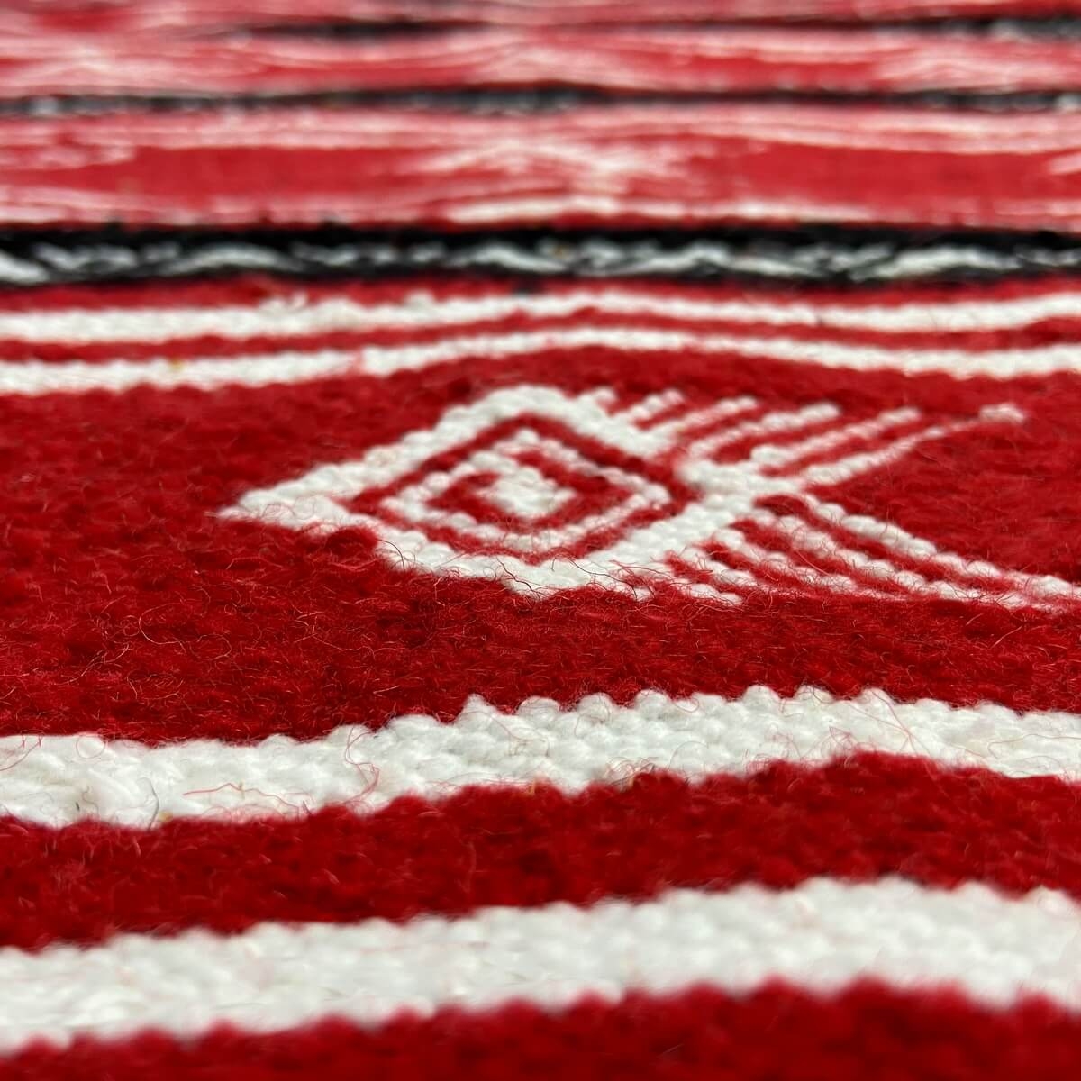 Berber tapijt Tapijt Kilim Danbelu 72x120 Rood (Handgeweven, Wol, Tunesië) Tunesisch kilimdeken, Marokkaanse stijl. Rechthoekig 