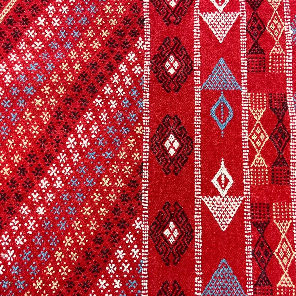 Tapis berbère Grand Tapis Margoum Alula 200x297 Rouge (Fait main, Laine, Tunisie) Tapis margoum tunisien de la ville de Kairouan
