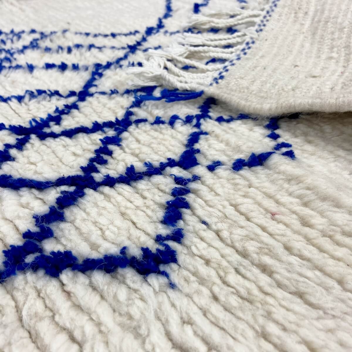 Berber carpet Rug Beni Ouarain Ikerri 80x125 cm White and Blue (Handmade, Wool, Morocco) Tunisian margoum rug from the city of K