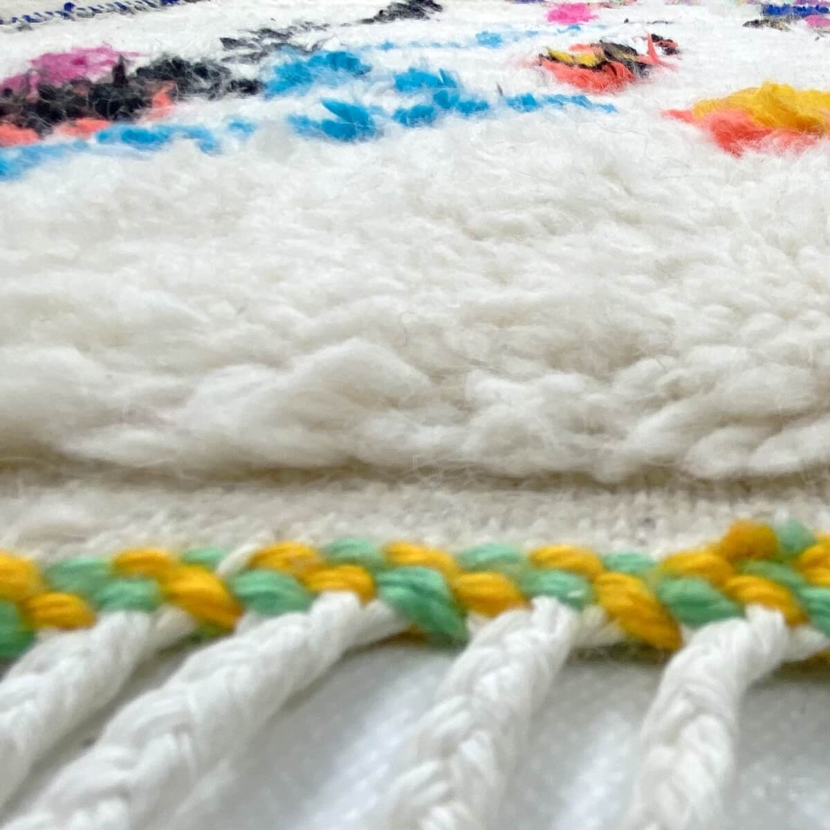 Berber tapijt Tapijt Azilal Athas 120x150 cm Wit/Veelkleurig (Handgeweven, Wol, Marokko) Tunesisch Margoum Tapijt uit de stad Ka