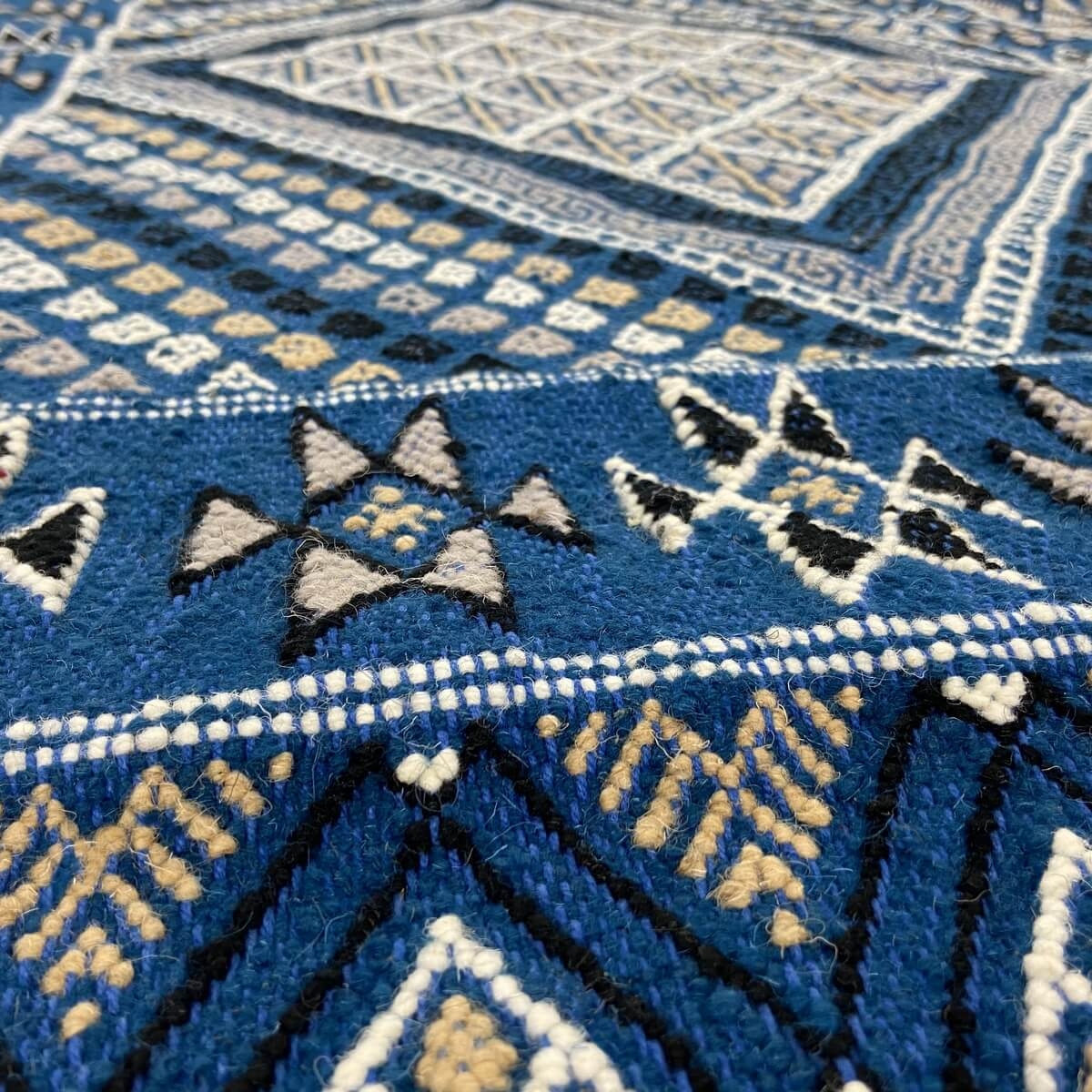 Alfombra bereber Alfombra Margoum Zik 110x180 Azul (Hecho a mano, Lana, Túnez) Alfombra margoum tunecina de la ciudad de Kairoua