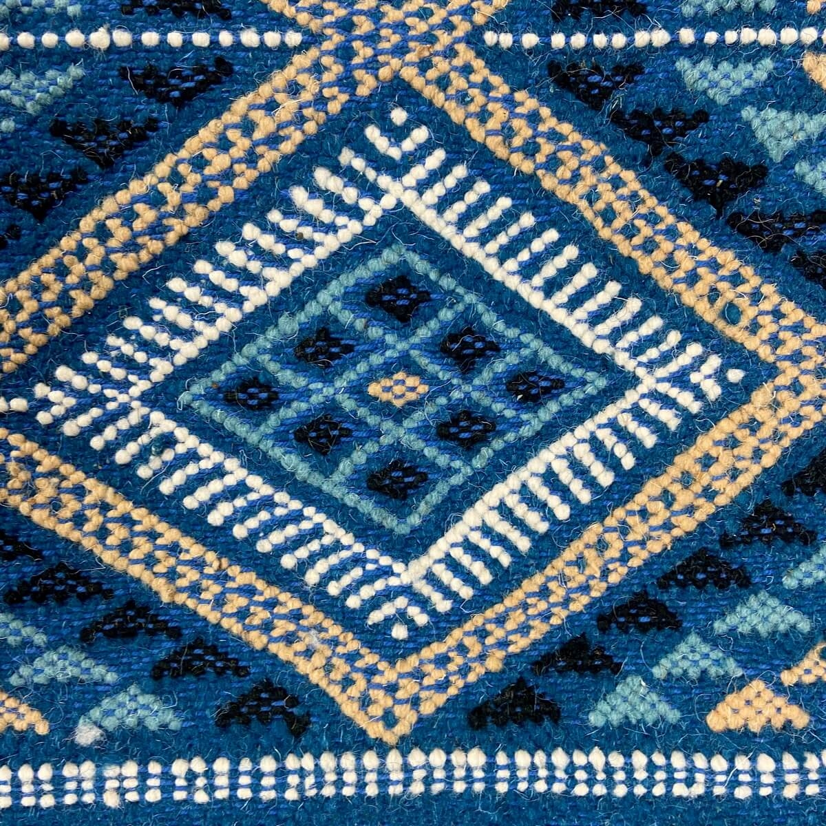 Berber carpet Rug Margoum Dride 120x215 Blue (Handmade, Wool, Tunisia) Tunisian margoum rug from the city of Kairouan. Rectangul